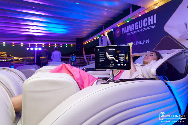 VIP встреча на теплоходе для компании «Юни Гейминг Компани»